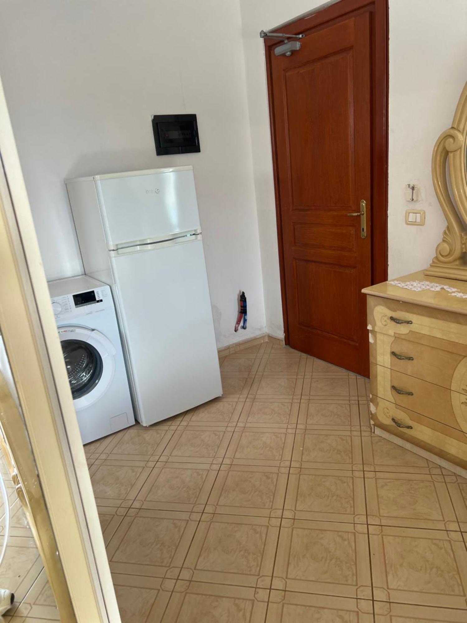 Majki Beach Apartments Sarande Bagian luar foto